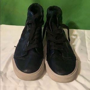 Black leather sneakers